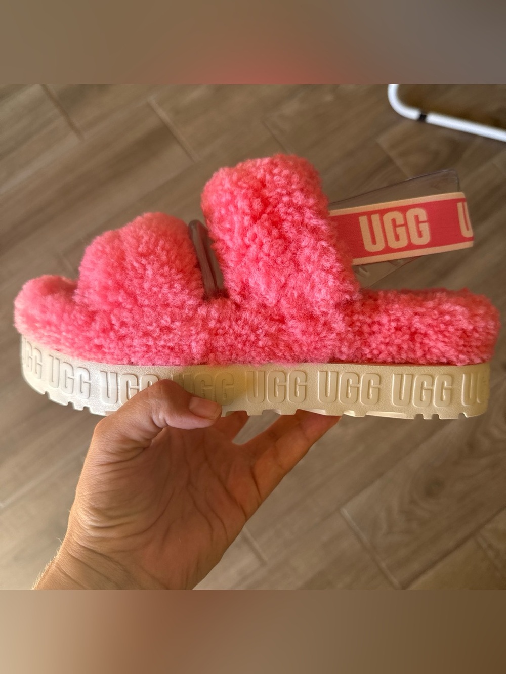 UGG Kids Coral Pink Fluff Strap Sandals